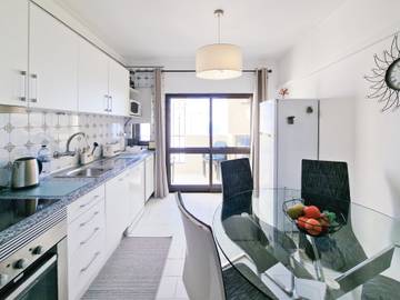 Apartamento De Férias para 4 Pessoas em Praia da Rocha, Portimão, Foto 3