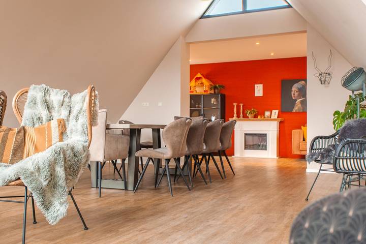 Ferienhaus für 12 Personen, mit Terrasse