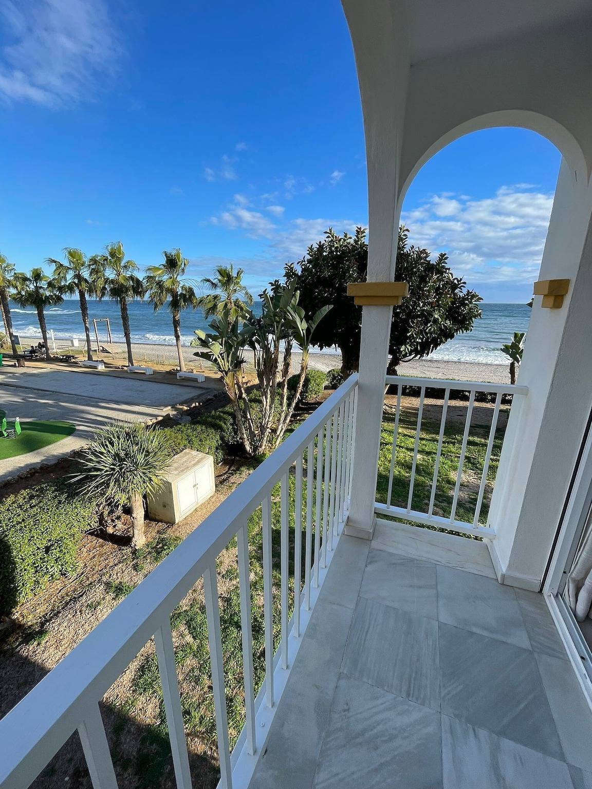 Vakantieappartement 'Maria' met Zeezicht, Wi-Fi en Airconditioning in Torrox Costa, Torrox