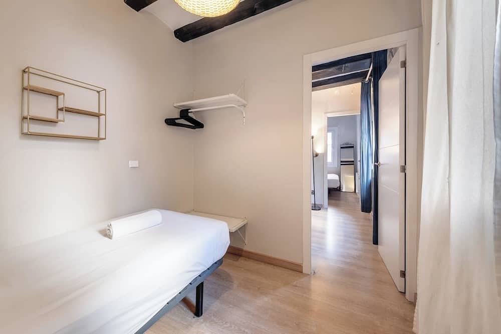 Hel lejlighed, Mar 1A 2h - Two Bedroom Apartment, Sleeps 3 in Barcelona Centre, Barcelona