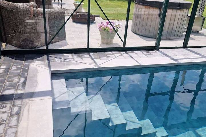 Maison de vacances pour 10 personnes, avec jacuzzi ainsi que jardin et balcon à Beernem