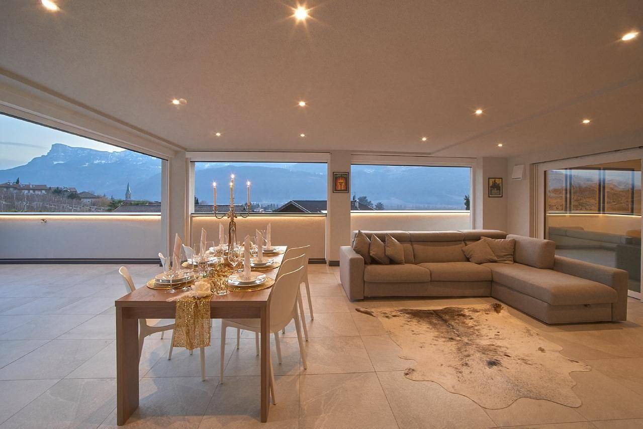 Ganze Ferienwohnung, Residence Olivi - Luxury Apartment Penthouse in Burgstall, Sarntaler Alpen