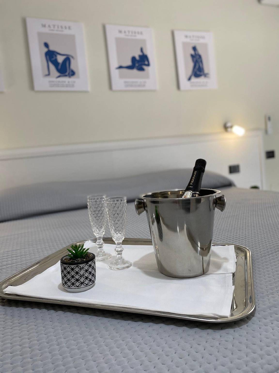 Appartamento intero, Scala dei Turchi Palace Suites per 2 a Realmonte in Realmonte, Provincia di Agrigento