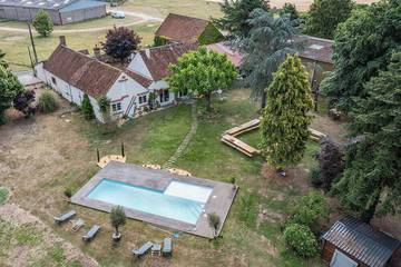 Gîte pour 13 personnes à Saint-Benoît-sur-Loire