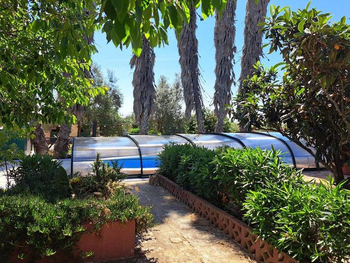 Casa rural para 4 personas, con vistas además de piscina y jardín en Provincia de Huelva
