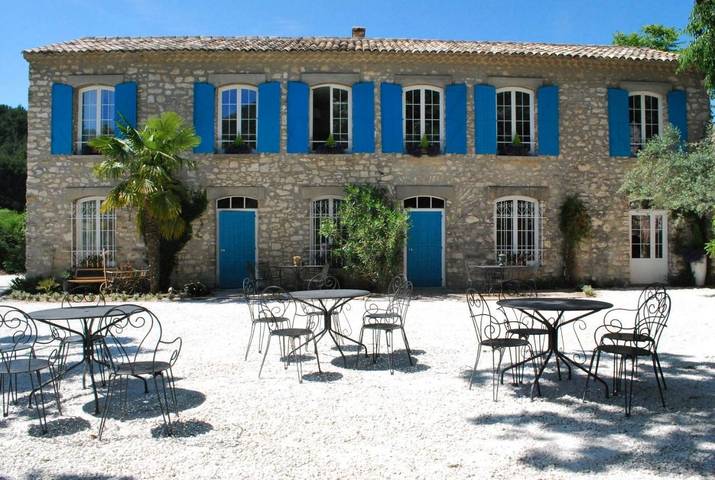 Appartement de vacances pour 4 personnes, avec Terrasse ainsi que Jardin et Piscine