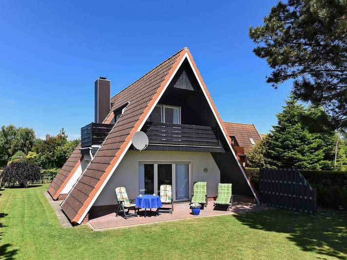 Ferienhaus für 5 Personen, mit Balkon und Terrasse sowie Garten in Neuharlingersiel - 2