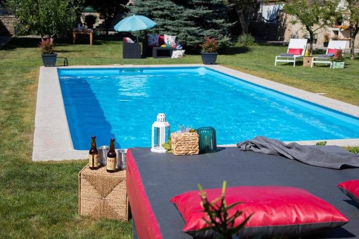 Apartamento de vacaciones para 12 personas, con piscina además de vistas y jardín, Se admiten mascotas - 1