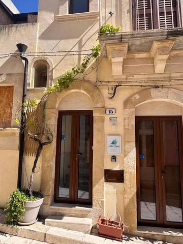 Maison d’hôte pour 3 personnes, avec balcon, animaux acceptés à Ragusa