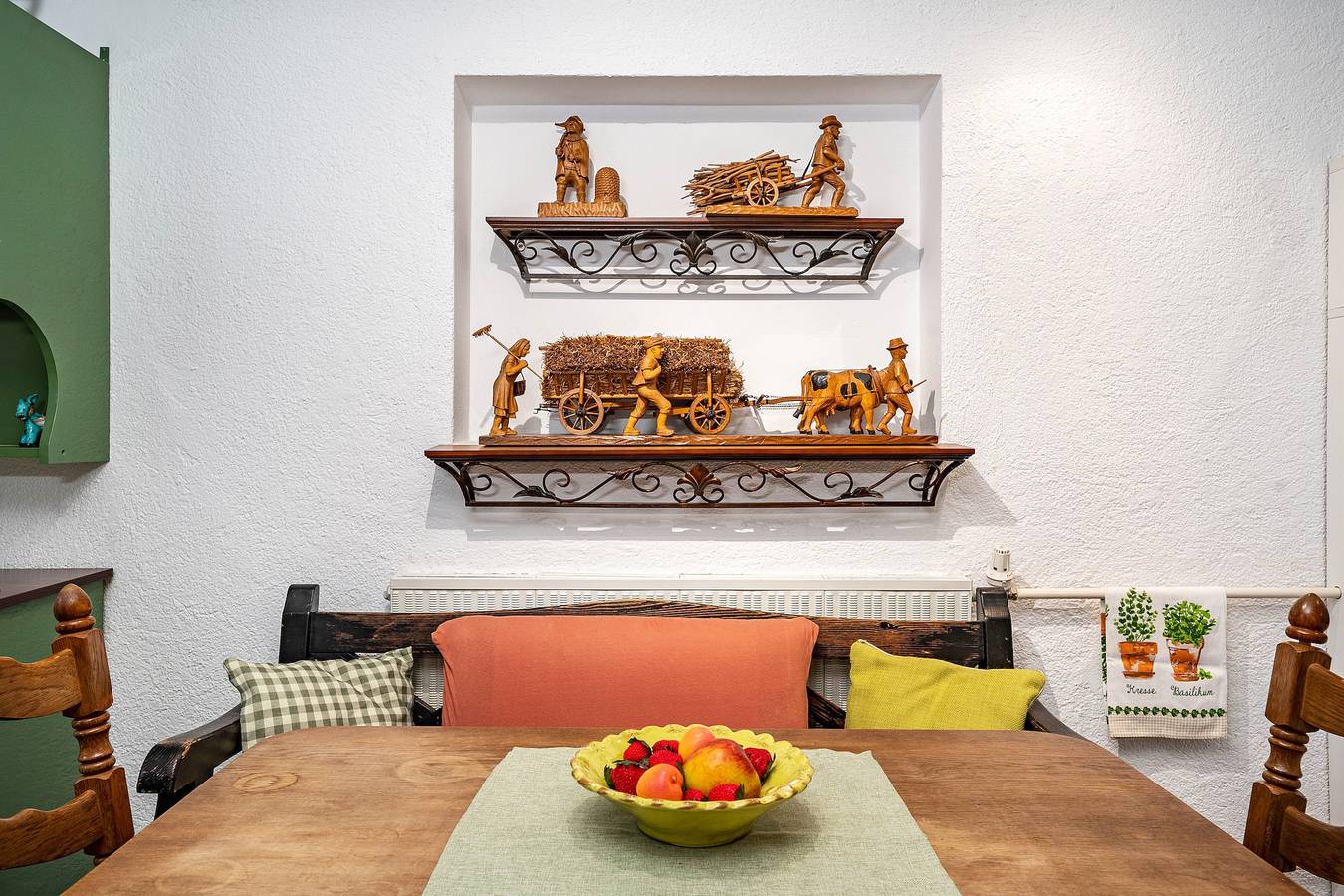 Ganze Wohnung, Ferienwohnung 'Toskana' mit Gemeinschaftsterrasse, Gemeinschaftsgarten und Wi-Fi in Weisenbach, Nordschwarzwald
