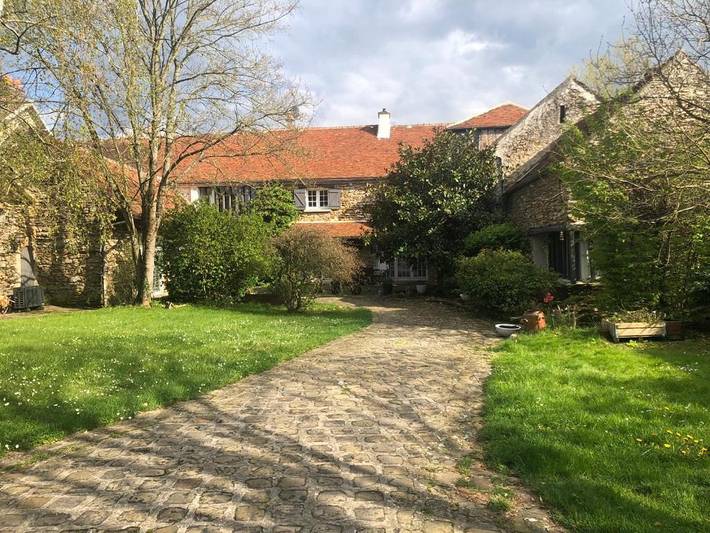 Cottage pour 2 personnes, avec jardin et terrasse dans Mauperthuis