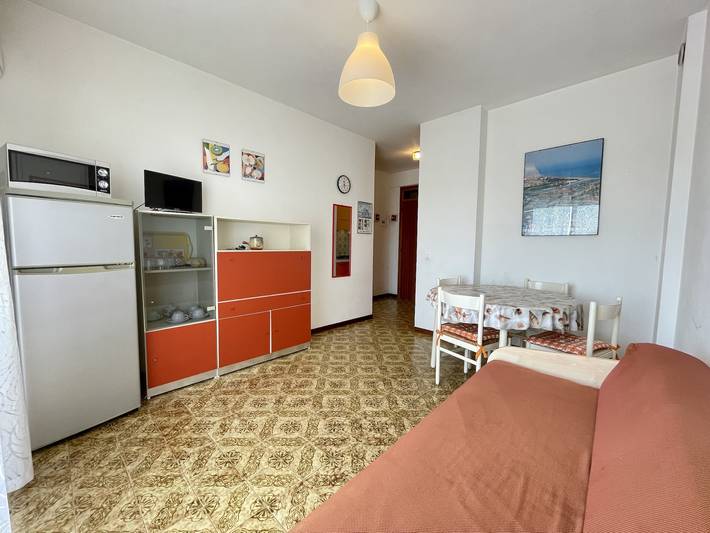Apartamento entero, Amplio apartamento a sólo 200m del mar. in Porto Santa Margherita, Caorle