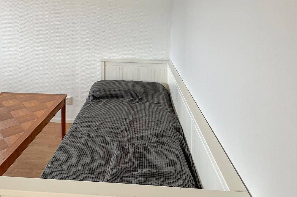 Amazing home in Grythyttan with house sea view in Örebro und Umgebung