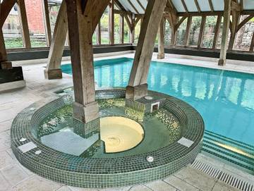 Holiday Rental for 4 People in Staffordshire, West Midlands, Photo 1