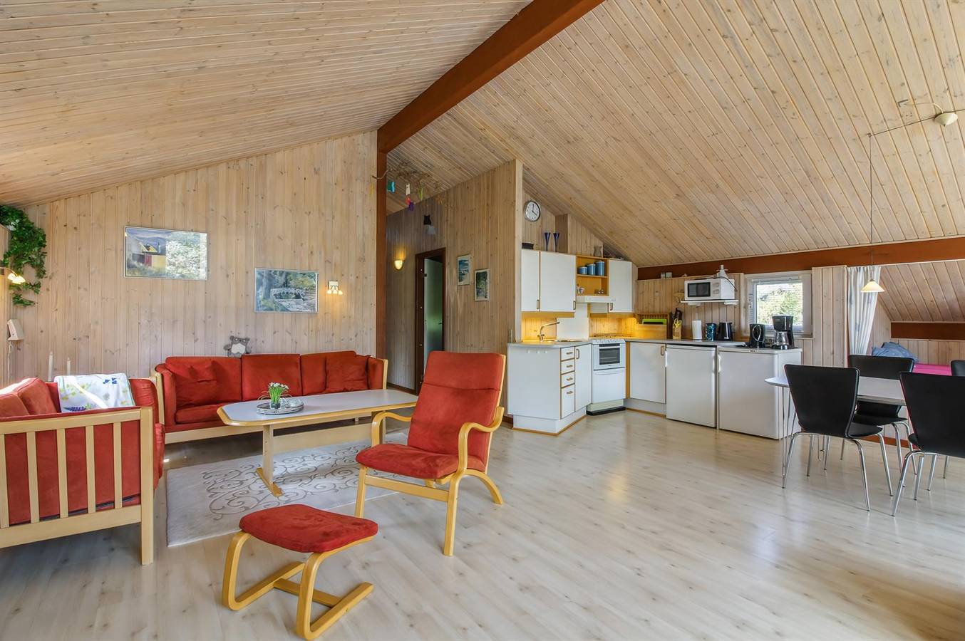 Pet friendly home in Bindslev with sauna in Tversted, Tannisbucht