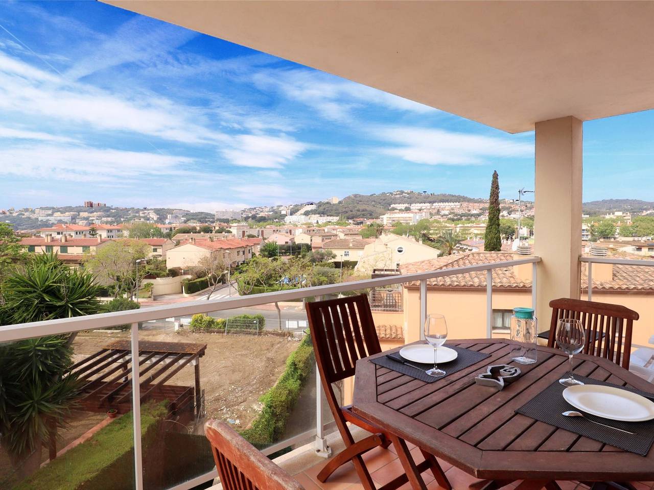 Ganze Wohnung, Apartment in S'Agaró für 6 Personen mit Pool und Parkplatz in S'Agaró, Platja d'Aro