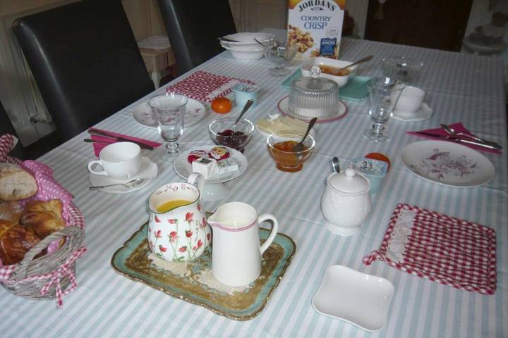 Location de vacances pour 2 personnes, avec piscine ainsi que jardin et terrasse à Montmorillon - 4