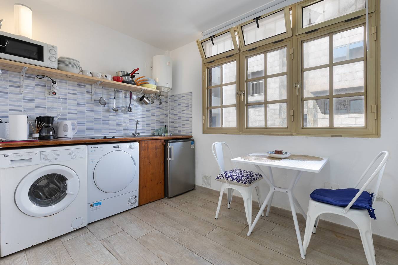 Ganze Wohnung, Ferienwohnung 'Central Bright Studio' in Puerto de Corralejo, La Oliva