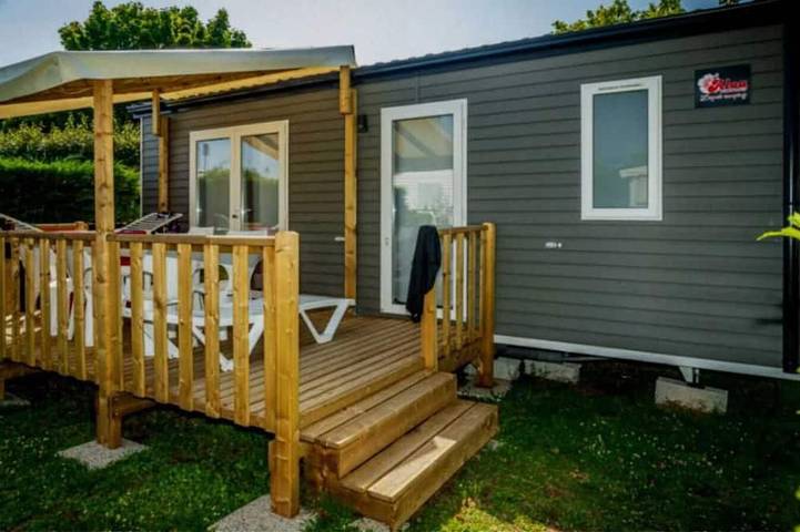 Camping pour 7 personnes à Saint-Michel-Chef-Chef