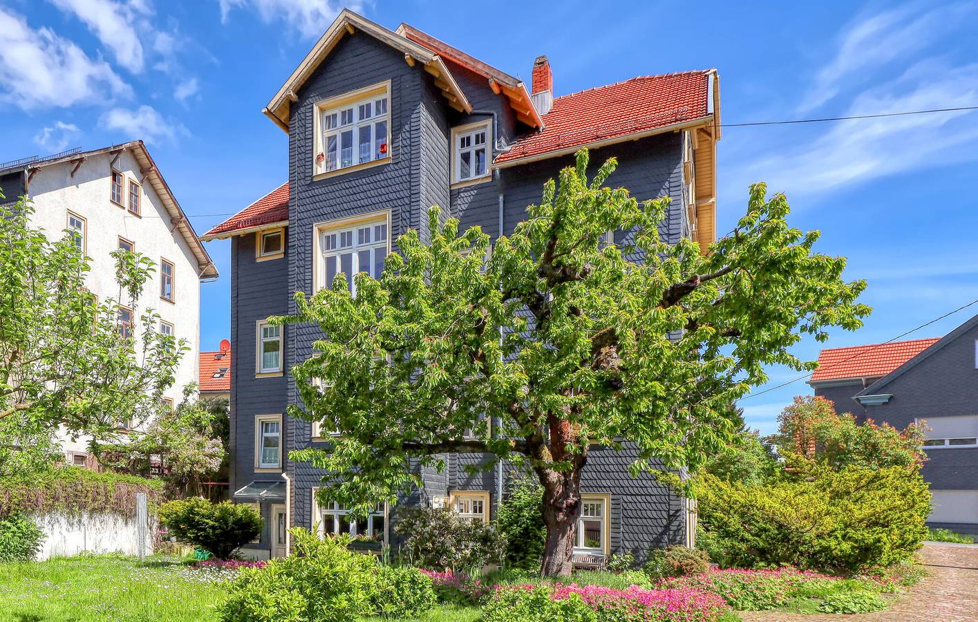 Ganze Ferienwohnung, Obergeschosswohnung mit Terrasse & Parkplatz, 700m zum Stadtzentrum Friedrichroda in Friedrichroda, Rennsteig