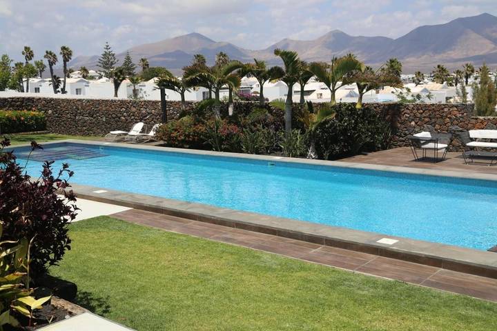 Chalet para 8 personas, con Jacuzzi y Jardín en Lanzarote - 4