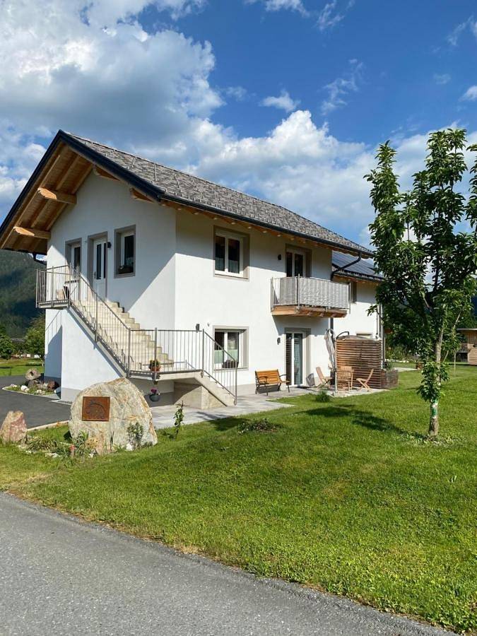 Ferienwohnung für 4 Personen, mit Terrasse und Ausblick in Gitschtal