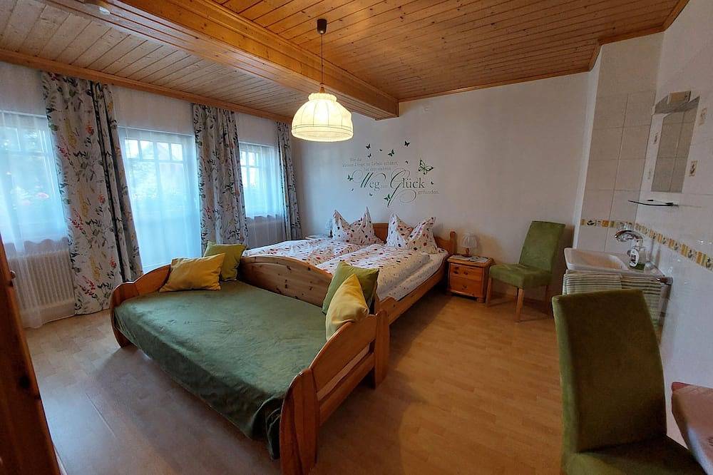 Geheel appartement, Ferienhaus Tschernitz - Ferienhaus 1 in Pruggern, Schladming-Dachstein