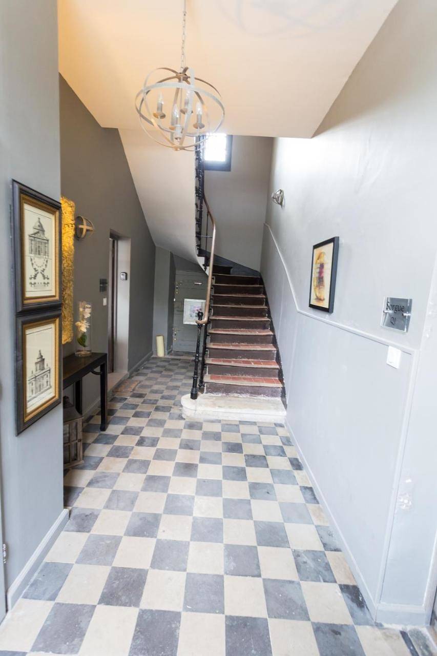 Appartement entier, Studio Apartment - Ground Floor in L'Isle-sur-la-Sorgue, Vaucluse