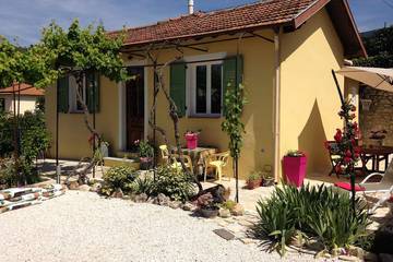 Cottage pour 4 personnes, avec jardin et terrasse à La Trinité