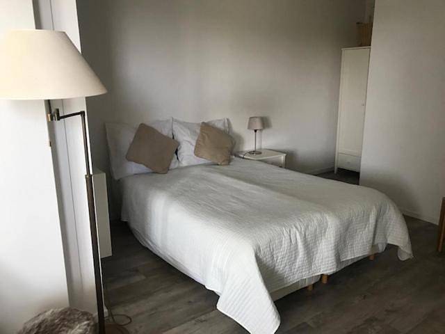 Double Room with Private Bathroom in Dishoek, Coudekerque (Pays-Bas)
