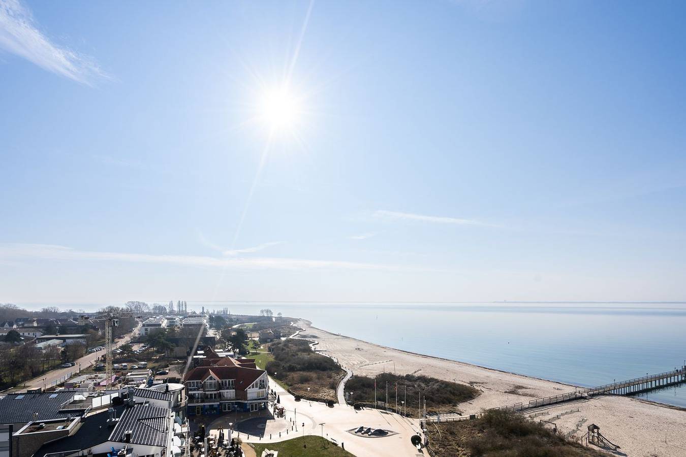 Ganze Wohnung, Urlaub mit Rundum-Meerblick – direkt an der Seebrücke von Pelzerhaken in Südstrand Pelzerhaken, Ostholstein