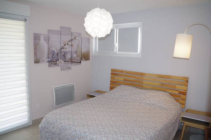 Location de vacances pour 4 personnes, avec Terrasse et Jardin à Lédenon - 2