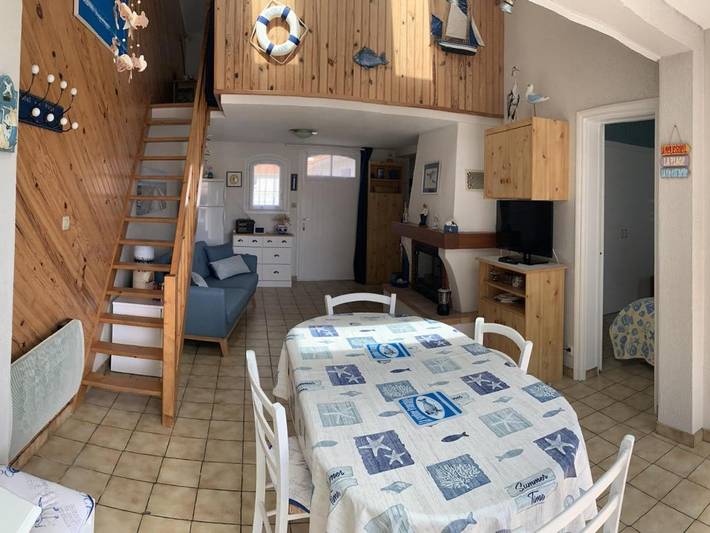 Location de vacances pour 6 personnes dans Plage De La Paree Du Jonc - 2