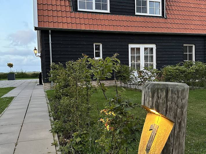 Glamping voor 12 personen, with balkon/terras and sauna as well as terras in Noord-Holland