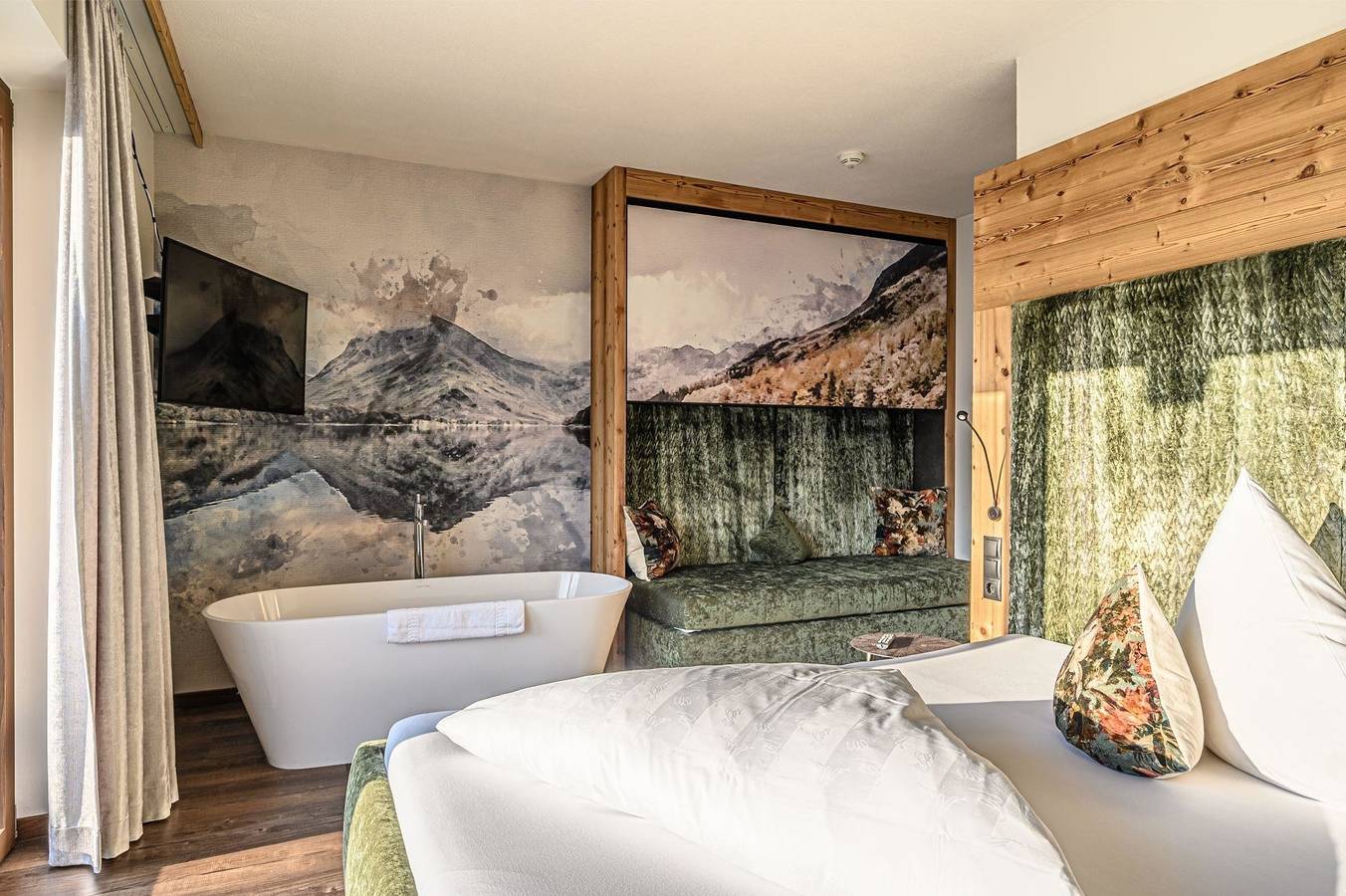 Ganze Ferienwohnung, Alpinloft Goldsun in Tuxer Alpen, Kaltenbach