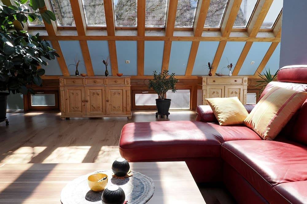 Ganze Wohnung, Loft-Ferienwohnung mit Balkon in Gunzenhausen, Fränkisches Seenland