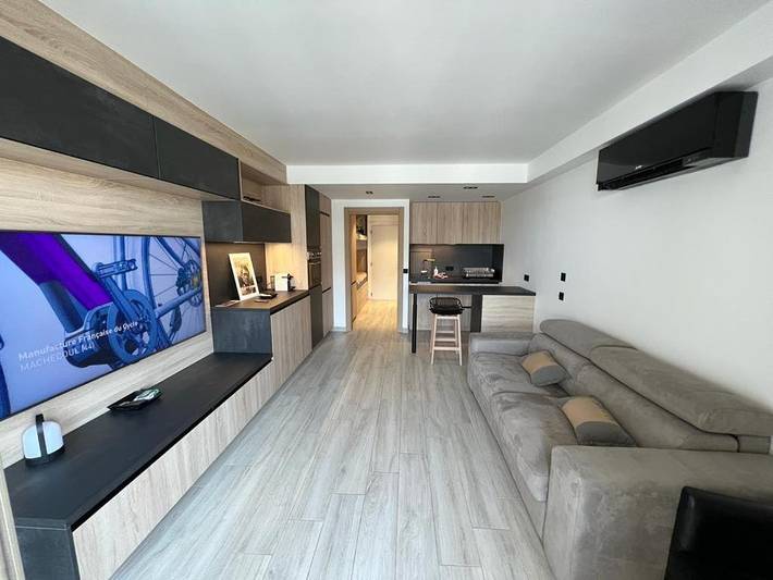 Gîte pour 4 personnes, avec terrasse et vue dans Casino De Cavalaire - 3