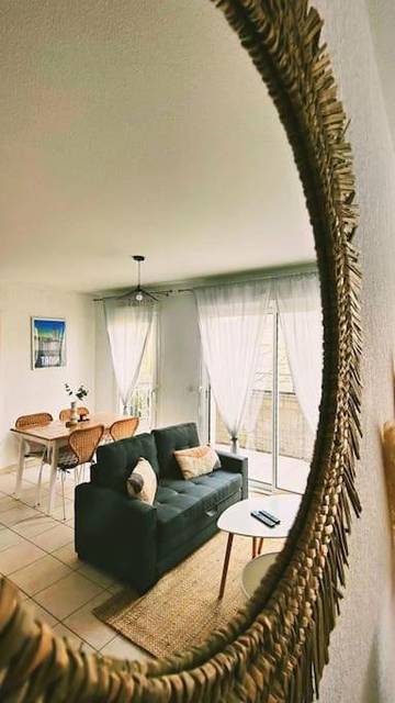 Gîte pour 4 personnes, avec balcon à Chauray