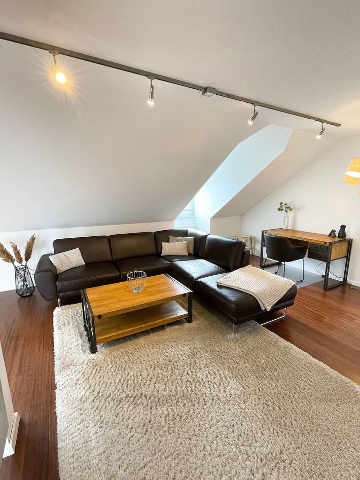 Ganze Wohnung, Ferienwohnung am Alexbad - Moderne Ferienwohnung am Alexbad mit Südbalkon in Bad Alexandersbad, Landkreis Wunsiedel im Fichtelgebirge