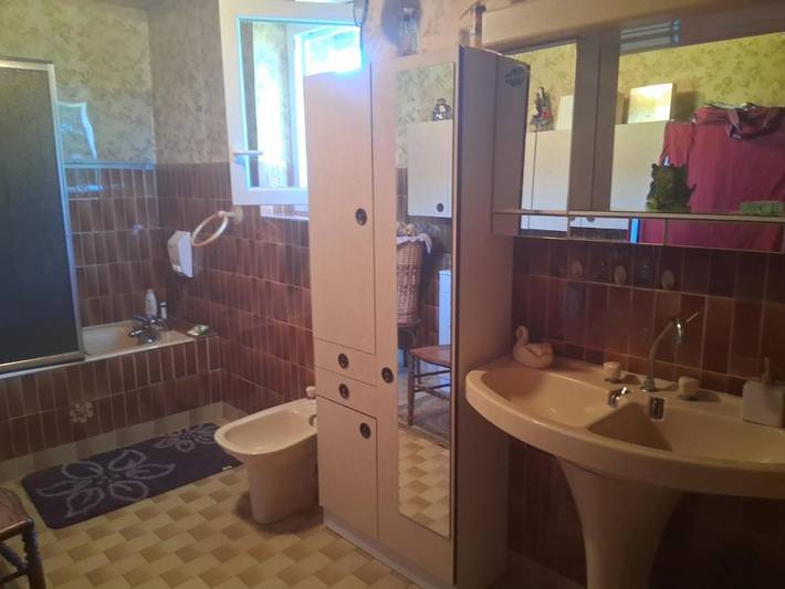 Gîte pour 2 personnes, avec Terrasse à Saint-Georges-de-Baroille