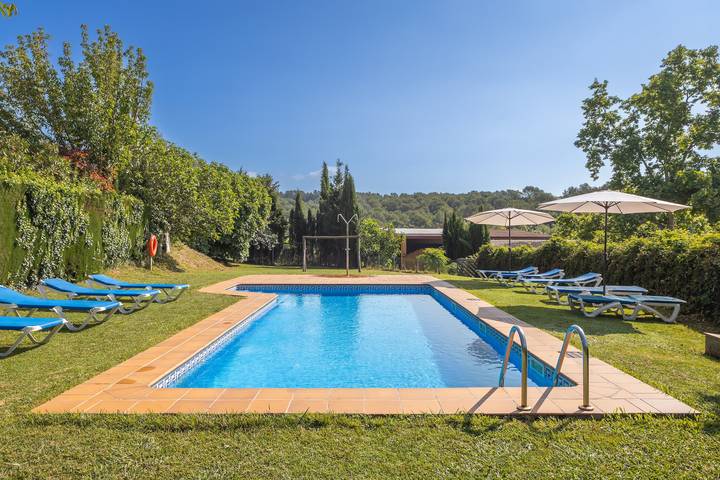 Ferienhaus für 20 Personen, mit Balkon und Garten in Nordspanien - 2