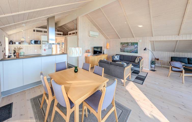 Ferienhaus für 6 Personen, mit Terrasse und Garten in Grønninghoved Strand - 4