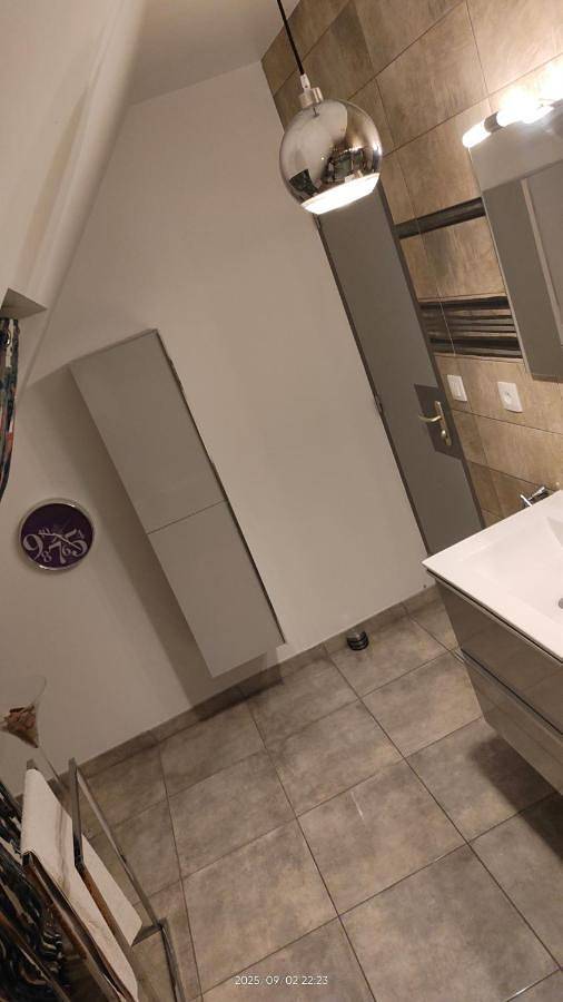 Gîte pour 2 personnes, avec jardin et terrasse dans Traînou