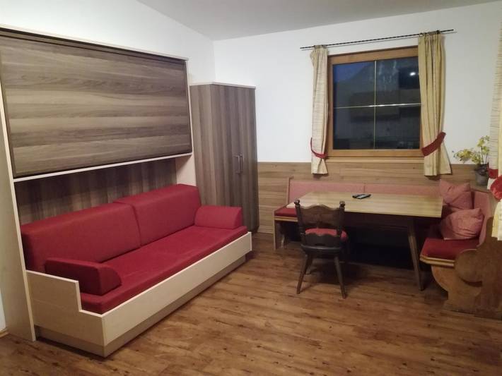 Bauernhaus für 6 Personen, mit Seeblick und Sauna sowie Garten und Ausblick, mit Haustier in Tirol - 4