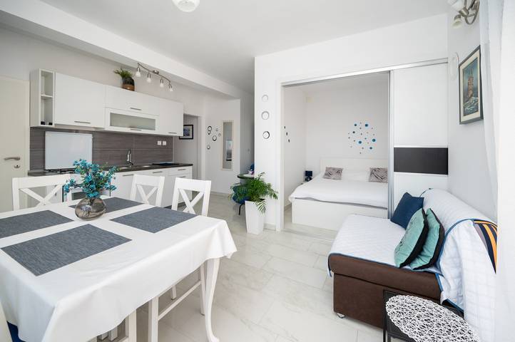 Apartament wakacyjny dla 4 osób, z balkon/ taras w Petrcane