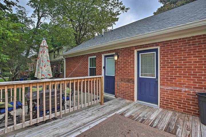Vacation rental for 2 people, with yard and terrace in Lexington