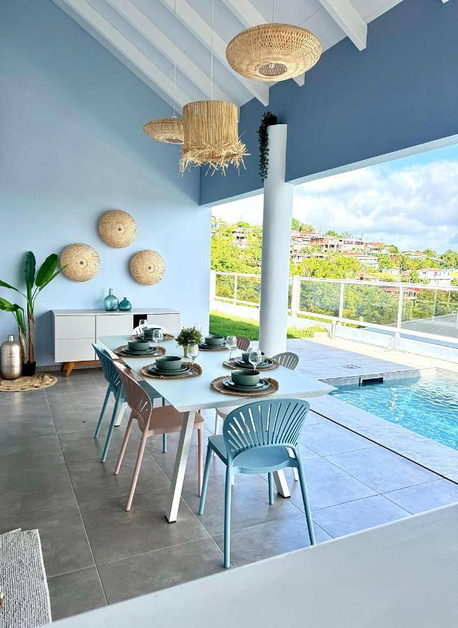 Villa pour 6 personnes, avec jardin ainsi que vue et piscine
