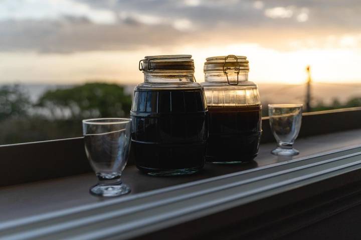 Gîte pour 5 personnes, avec bassin pour enfant et piscine ainsi que vue et jardin à Petite-Île - 4