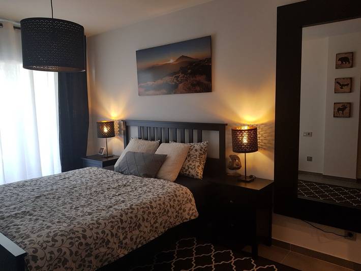 Apartamento para 6 personas, con terraza además de piscina y piscina para niños, Se admiten mascotas en La Tejita