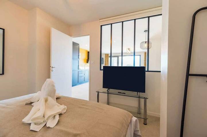 Gîte pour 4 personnes, avec jardin dans Plage de Tournemine - 4